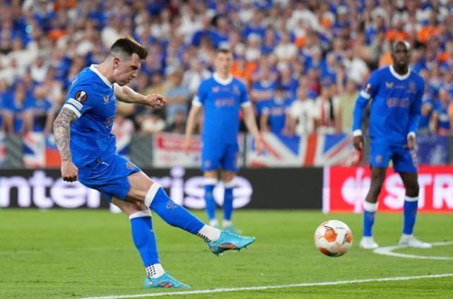 kaiyun-今晚法兰克福备战欧篮联，远射贴柱细节曝光，引发热议，资深球员宣示担当(欧洲媒体将欧盟队列为奖牌榜第一引发热议)