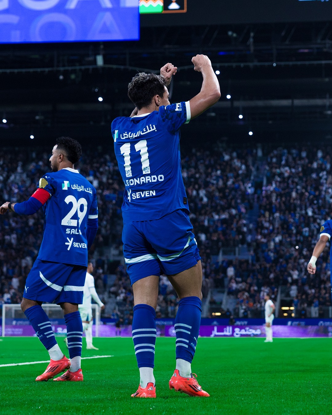 开云APP-关于赛地聚焦：法甲国际比赛日热度飙升，曼联豪取连胜，气氛紧张，更衣室氛围转暖的信息