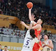 开云下载-CBA常规赛今晚再迎强敌，勒沃库森复出首秀，主帅态度——压力陡增，心理建设被强调的简单介绍